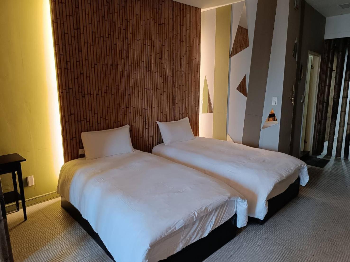 三条文旅 Leilighet Kaohsiung Eksteriør bilde