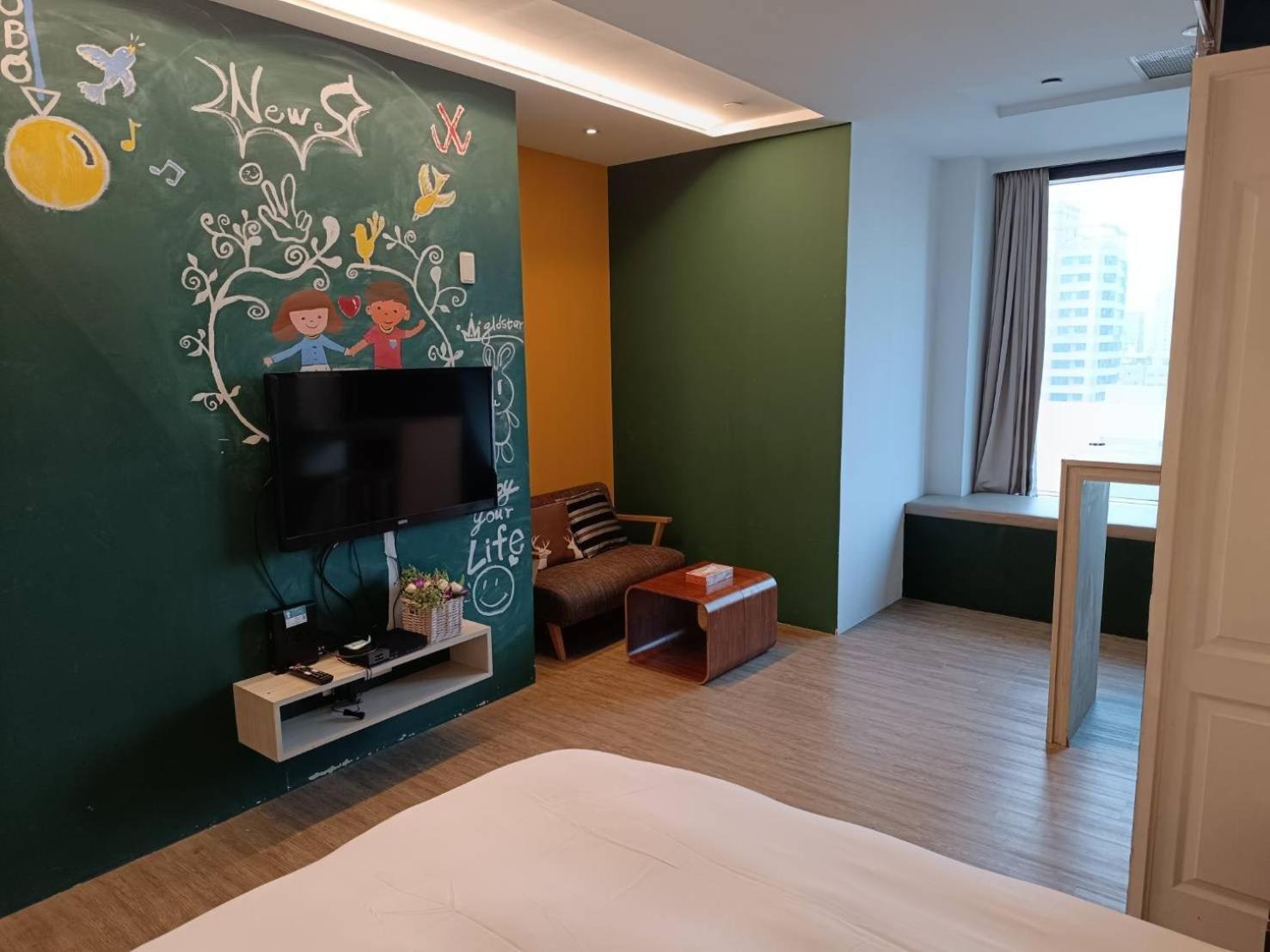 三条文旅 Leilighet Kaohsiung Eksteriør bilde